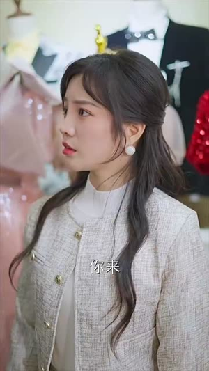退圈后，被双大佬宠翻了（78集）短剧大结局连更全集