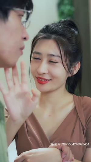 我和房东的秘密,我的美女室友,这个房客不一般(全集) 我和房东的秘密,我的美女室友,这个房客不一般(全集)短剧大结局合集放送