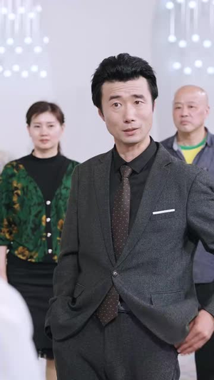 涅槃之巅峰再临(63集) 涅槃之巅峰再临(63集)短剧全集VR沉浸版