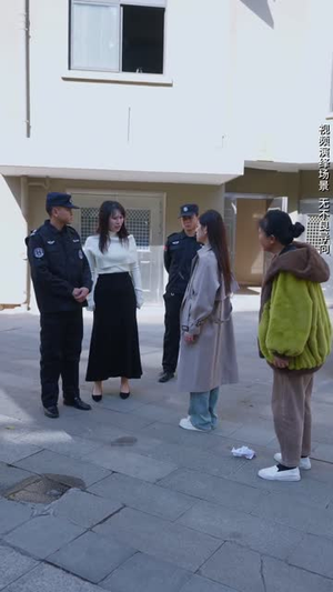 我的对门是前夫(45集) 我的对门是前夫(45集)短剧全集畅看无门槛