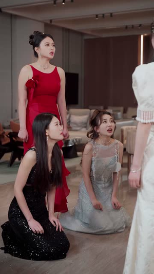 全能夫人来打工(36集) 全能夫人来打工(36集)短剧全集高清无码版
