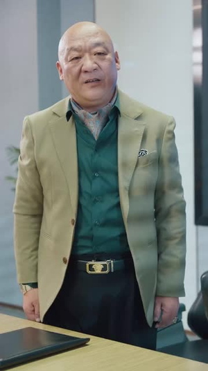 让你表白你找上家族千金（86集）短剧合集蓝光画质