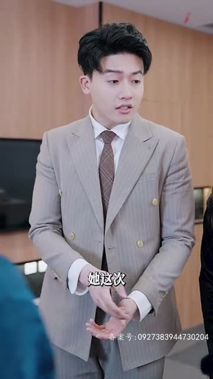 满级飒姐炸翻财阀家族(95集) 满级飒姐炸翻财阀家族(95集)短剧全集VR沉浸版