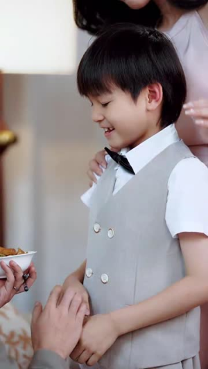 佛子困爱碎菩提(34集) 佛子困爱碎菩提(34集)短剧合集导演剪辑版