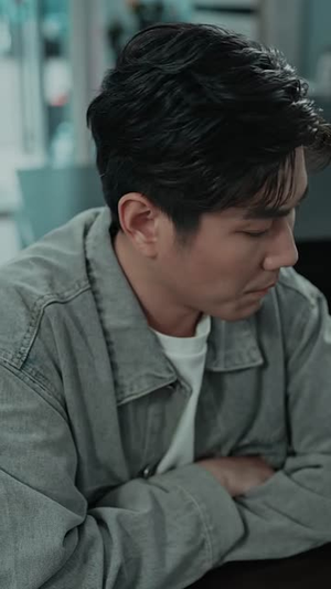 午夜公交车(46集) 午夜公交车(46集)短剧全集高清完整版