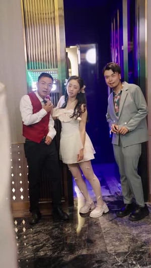 蹂躏大佬后他将我宠上天(37集) 蹂躏大佬后他将我宠上天(37集)短剧全集投屏大屏看