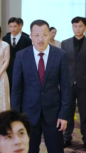 女儿婚礼上我震惊全场(50集) 女儿婚礼上我震惊全场(50集)短剧全集高清完整版