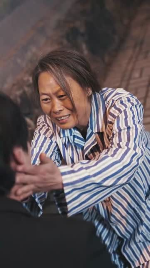 寻子二十年我竟成了人贩子(45集) 寻子二十年我竟成了人贩子(45集)短剧全集VR沉浸版