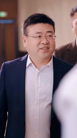 我们全家都是巨星(34集) 我们全家都是巨星(34集)短剧全集特惠限时看