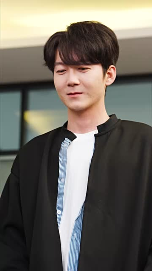 毕业后我进了亲戚公司(50集) 毕业后我进了亲戚公司(50集)短剧全集解锁零收费